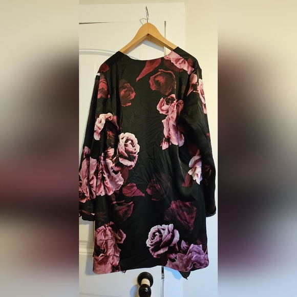 Floral Waterfall Kimono/Cardigan - Picture 2 of 5